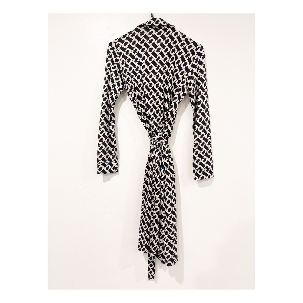 Diane von Furstenberg DVF Julian Wrap Dress Black White Chain Link Geometric 4